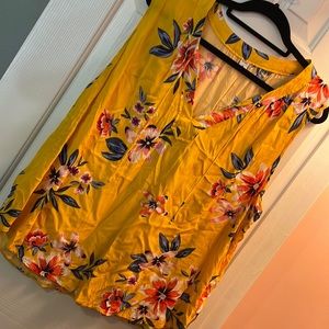 Yellow old navy top with flowers